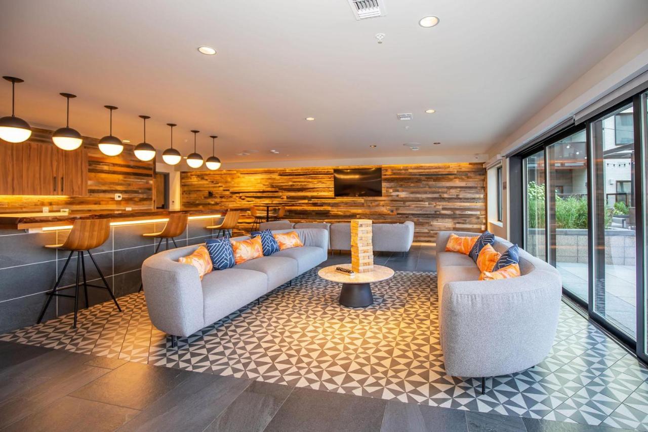 Colorado Springs Luxurious Unit With Mountain View Lejlighed Eksteriør billede