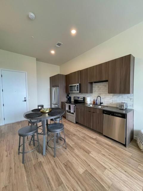 Colorado Springs Luxurious Unit With Mountain View Lejlighed Eksteriør billede